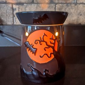 Fright Night Scentsy warmer